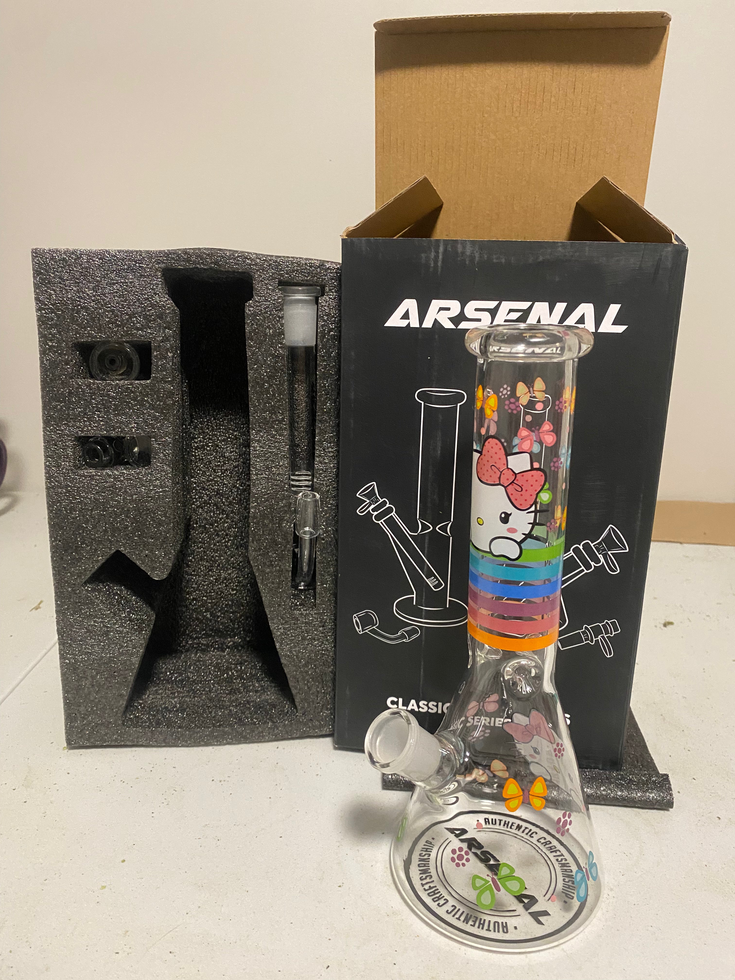 Hello Kitty 5pc Bong Kit